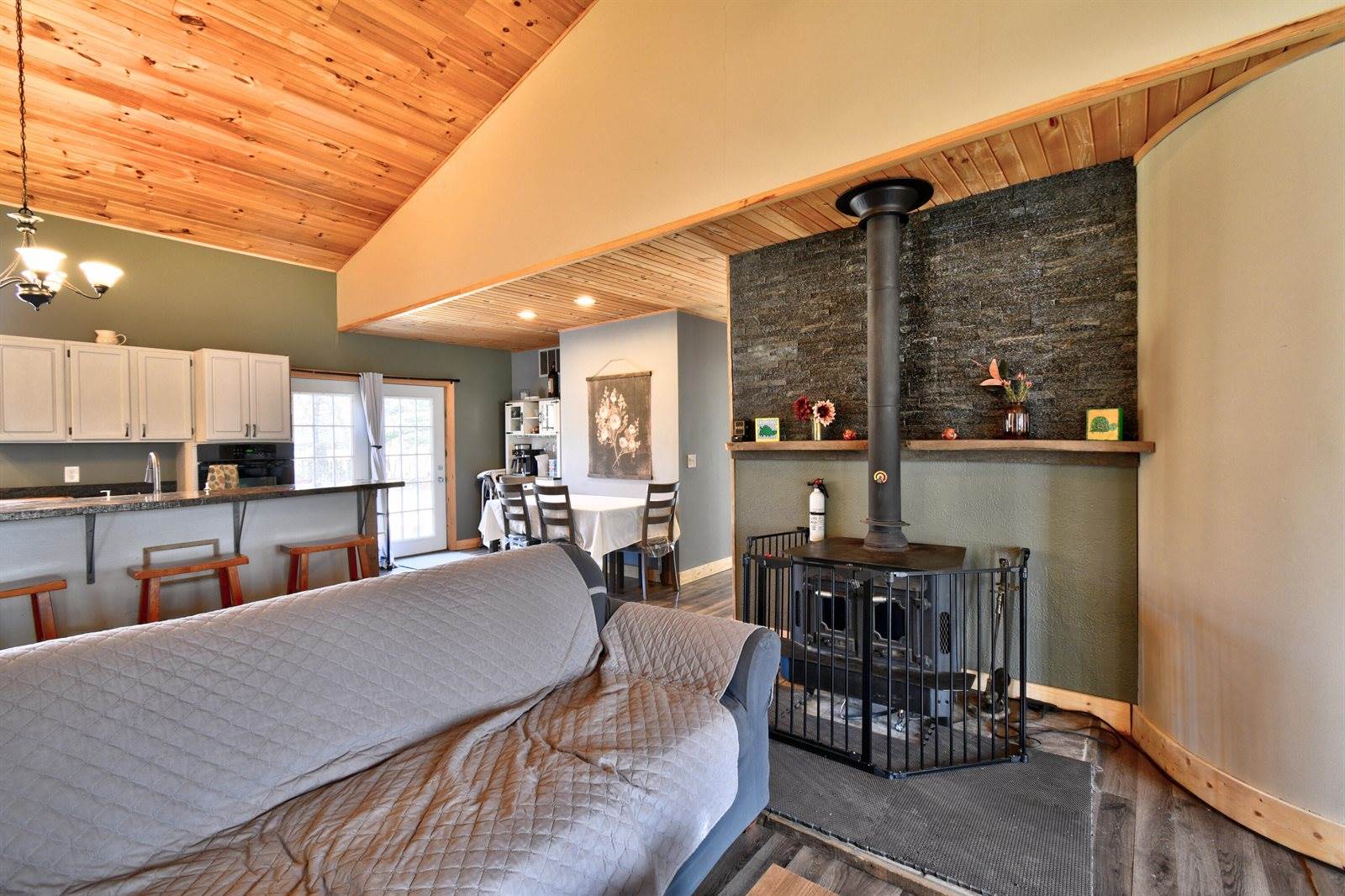 323 South Truhn Road, Fowlerville, MI 48836