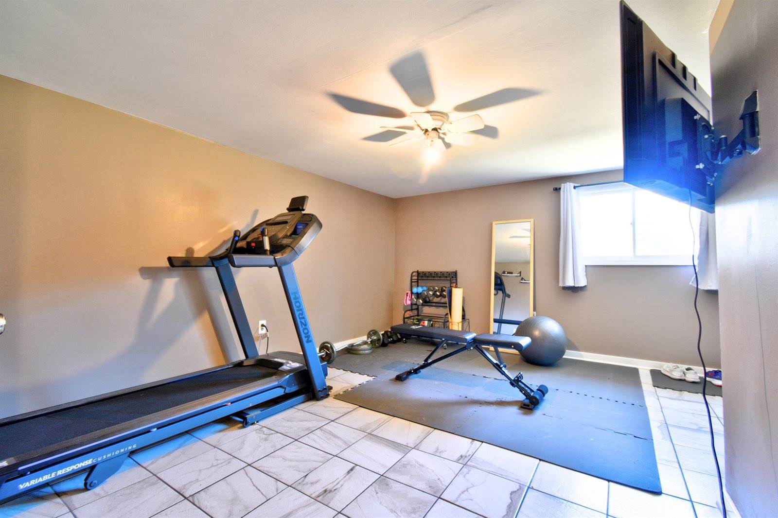 323 South Truhn Road, Fowlerville, MI 48836