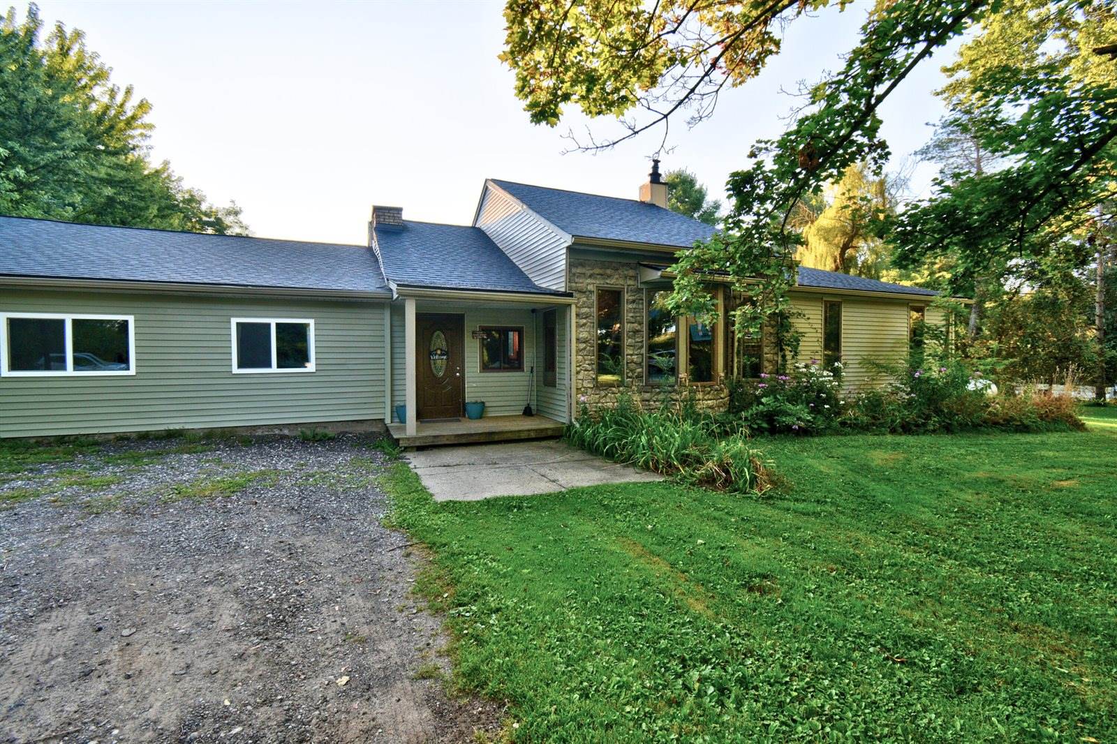 323 South Truhn Road, Fowlerville, MI 48836