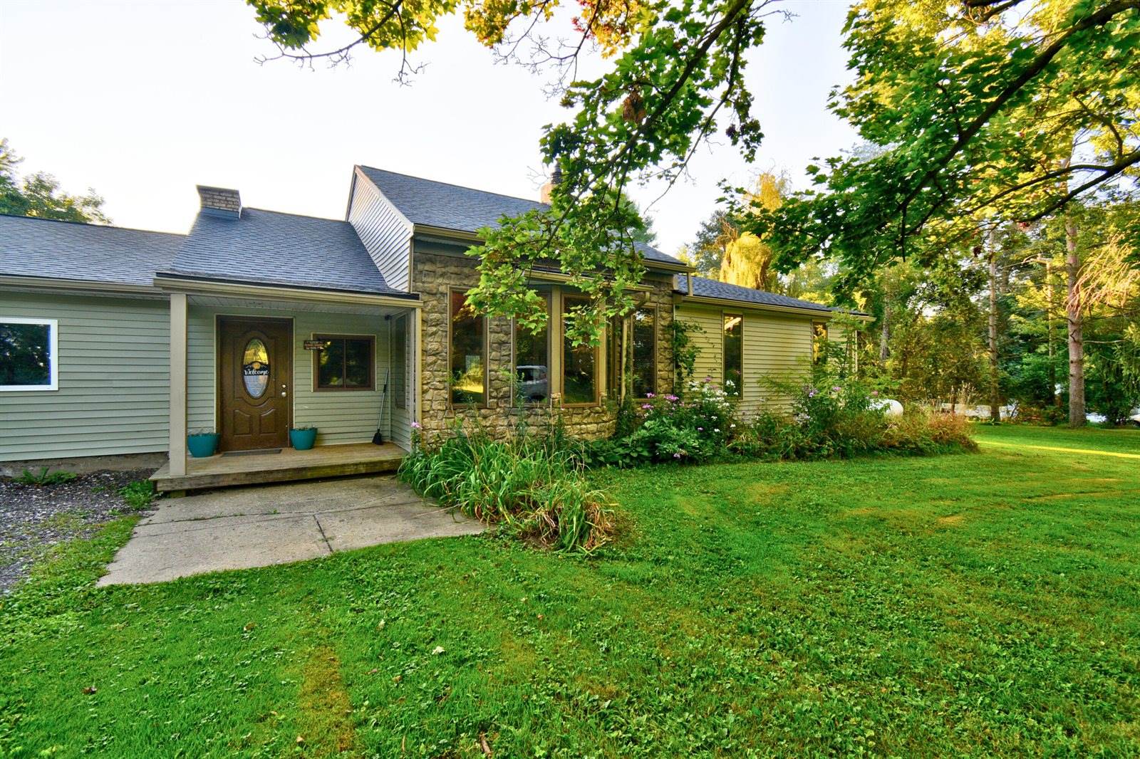 323 South Truhn Road, Fowlerville, MI 48836