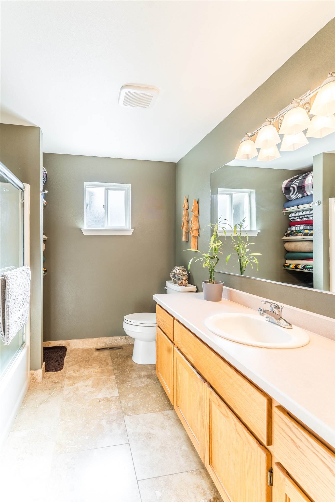 20710 Justice Lane, Bend, OR 97701