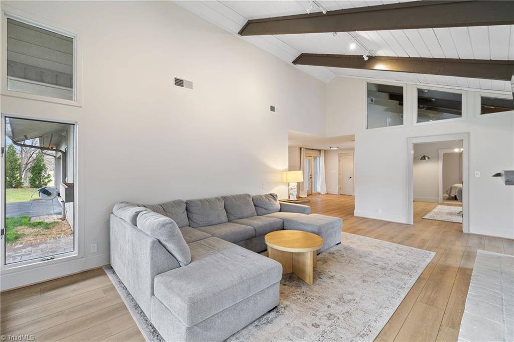 9069 Lasater Road, Clemmons, NC 27012