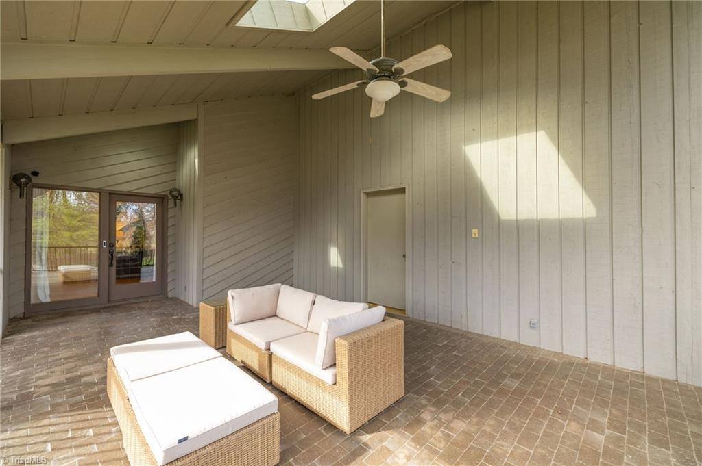 9069 Lasater Road, Clemmons, NC 27012