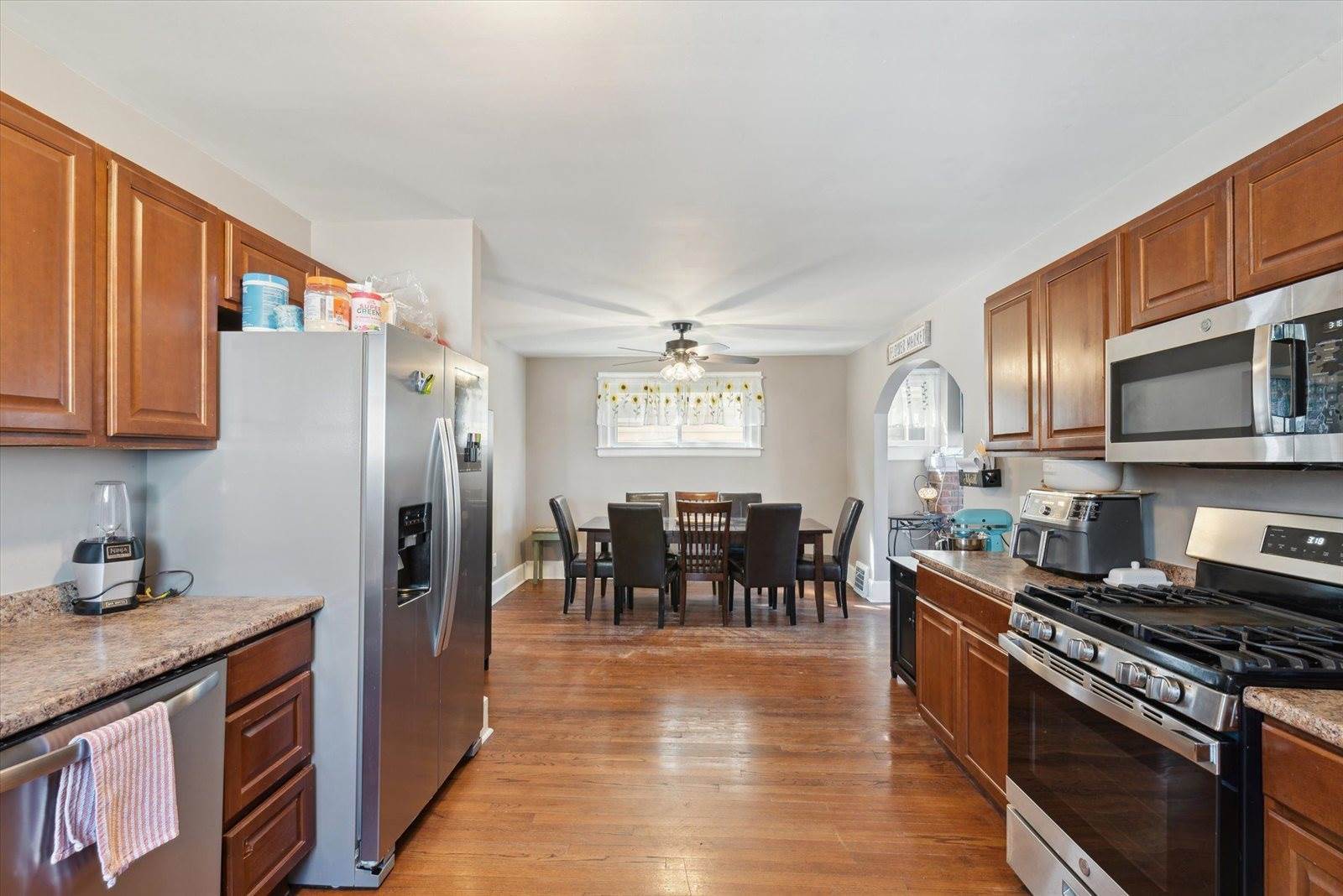 313 Clinton Street, Wyandotte, MI 48192