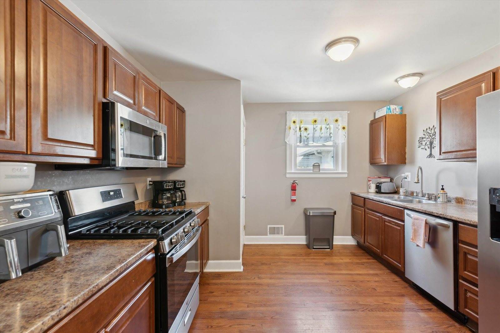 313 Clinton Street, Wyandotte, MI 48192
