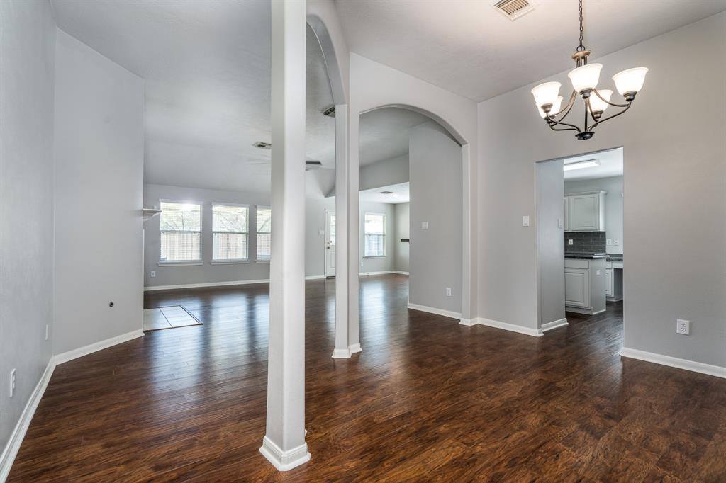 8946 Green Castle Way, Houston, TX 77095