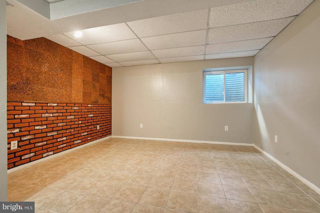 1434 Misty Lake Court, Hanover, MD 21076