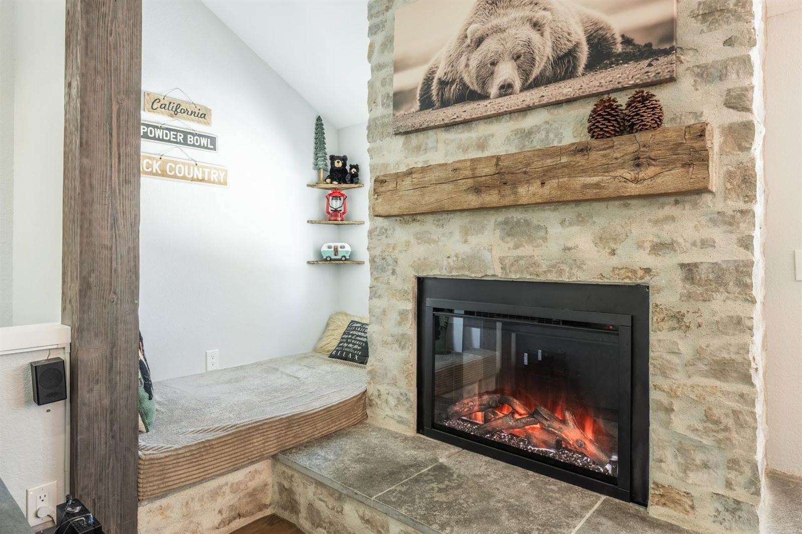 91 Lakeview Blvd #8-S, Mammoth Lakes, CA 93546