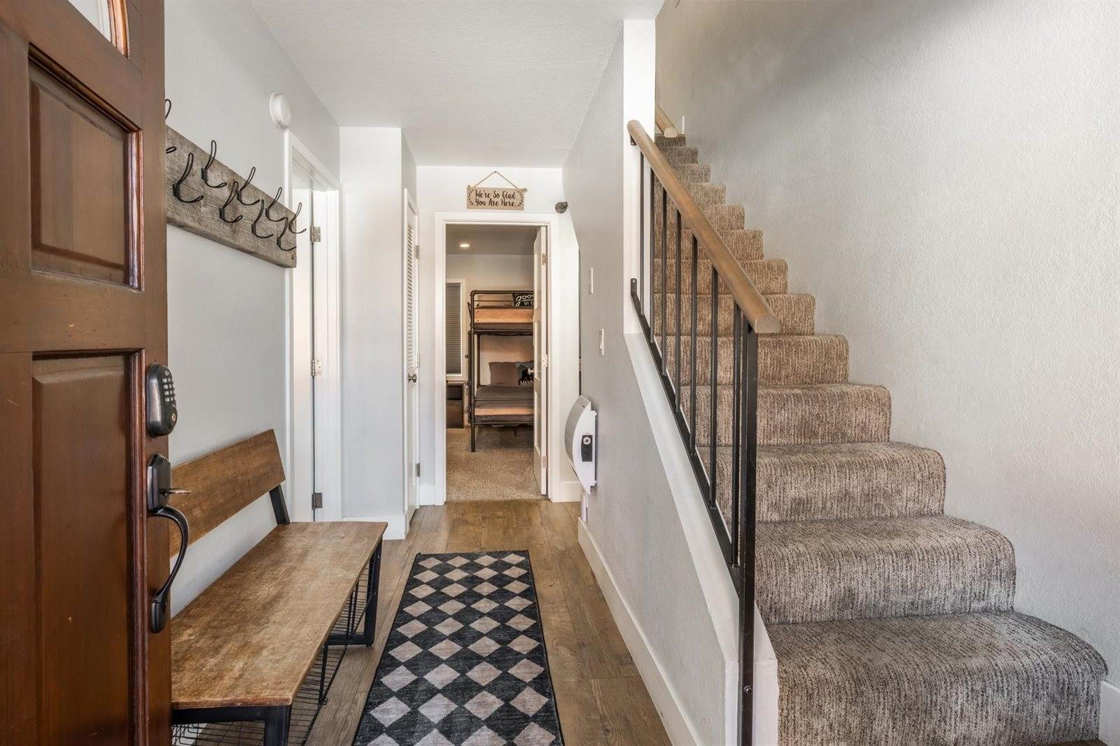 91 Lakeview Blvd #8-S, Mammoth Lakes, CA 93546
