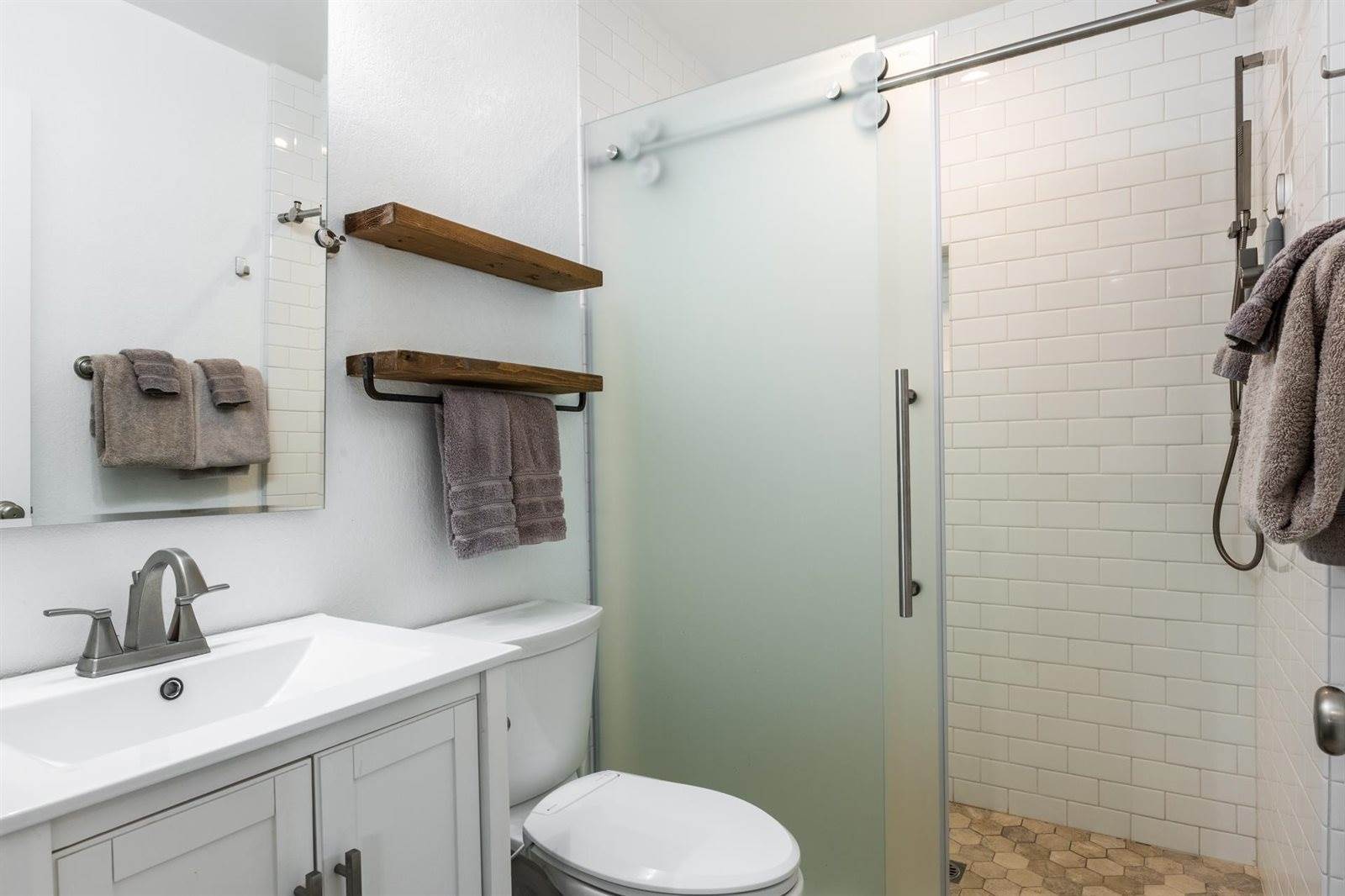 91 Lakeview Blvd #8-S, Mammoth Lakes, CA 93546