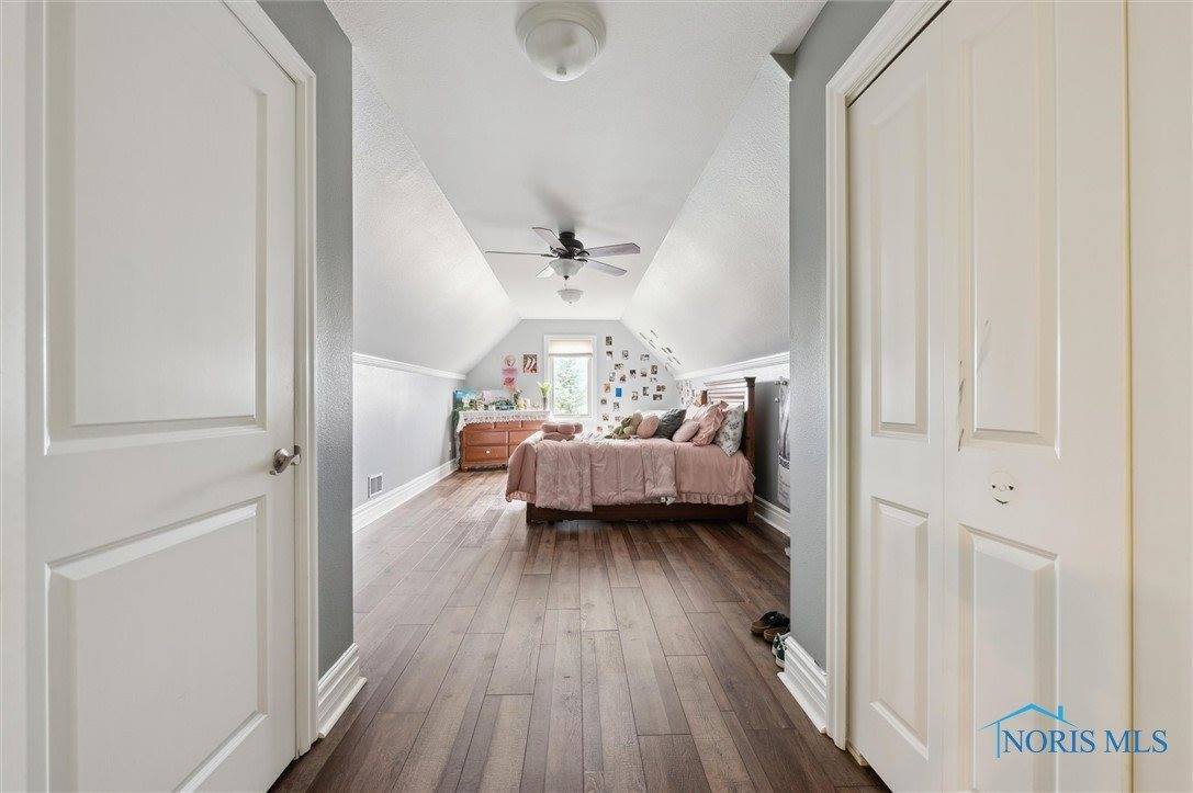 5619 Golden Pond Lane, Sylvania, OH 43560