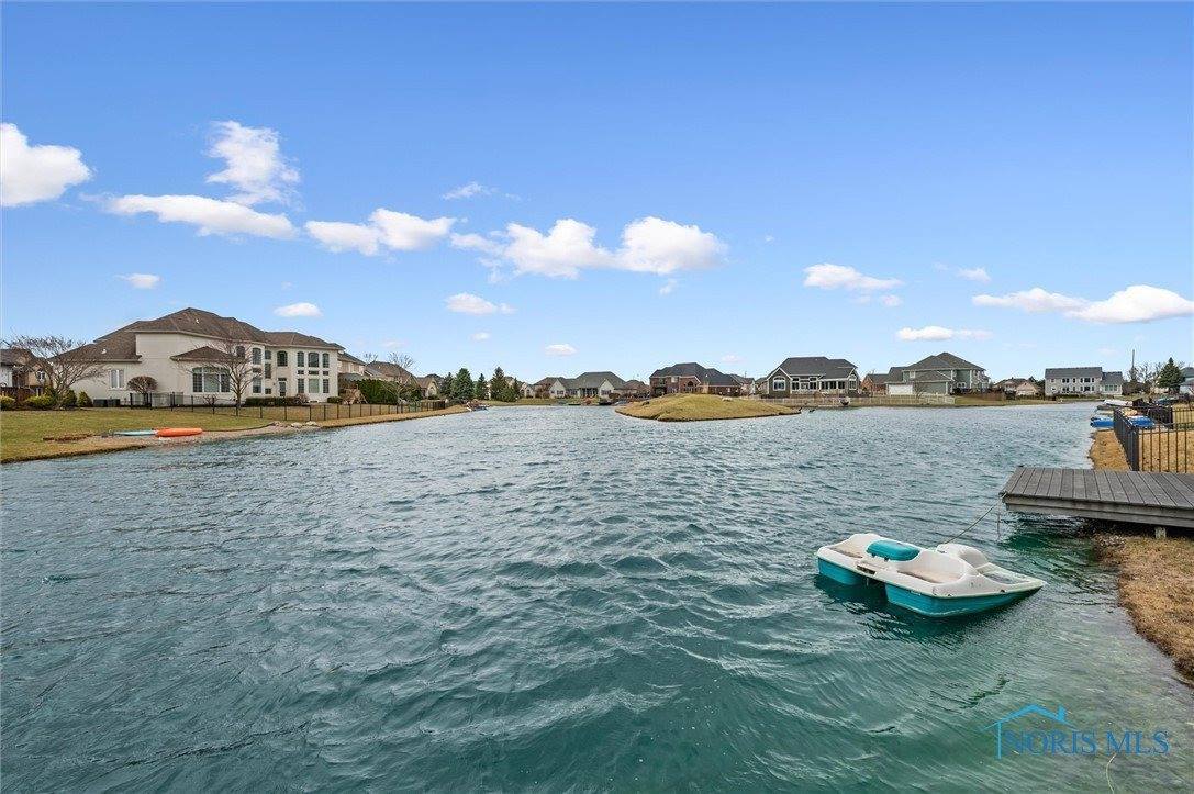 5619 Golden Pond Lane, Sylvania, OH 43560