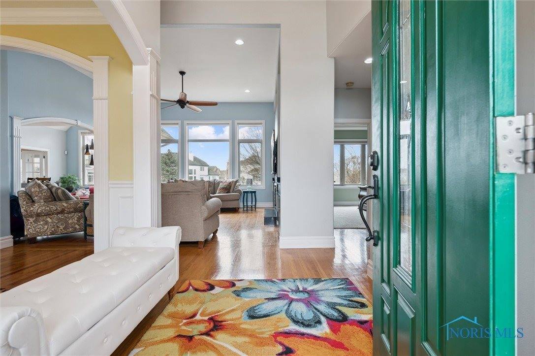 5619 Golden Pond Lane, Sylvania, OH 43560