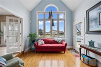 5619 Golden Pond Lane, Sylvania, OH 43560