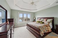 5619 Golden Pond Lane, Sylvania, OH 43560