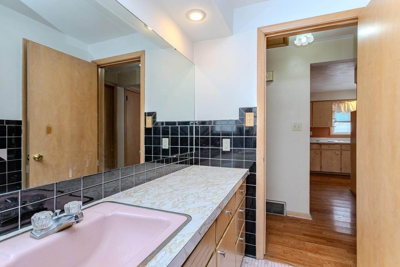 1019 Monroe Street, Wausau, WI 54403
