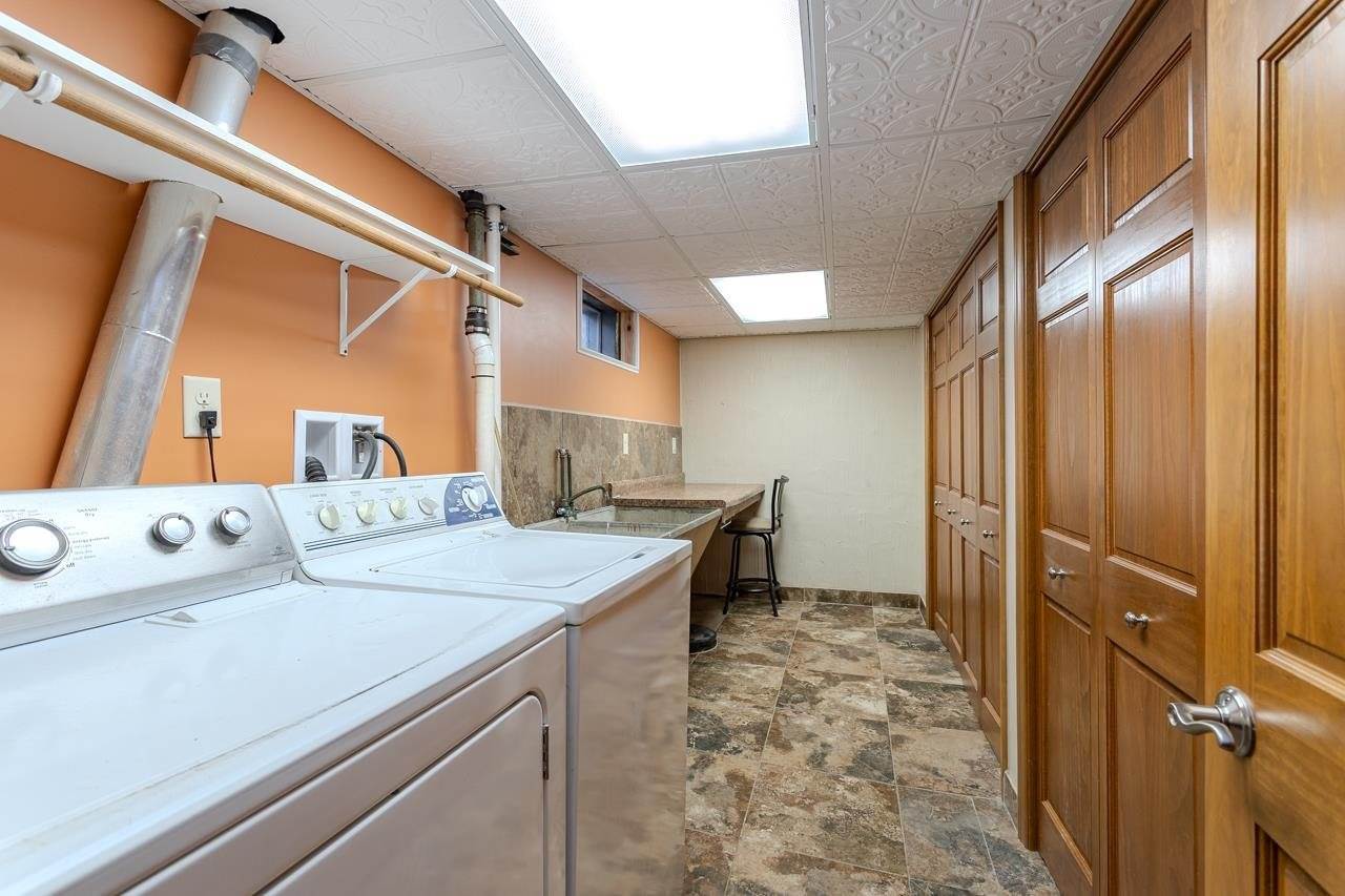 1019 Monroe Street, Wausau, WI 54403