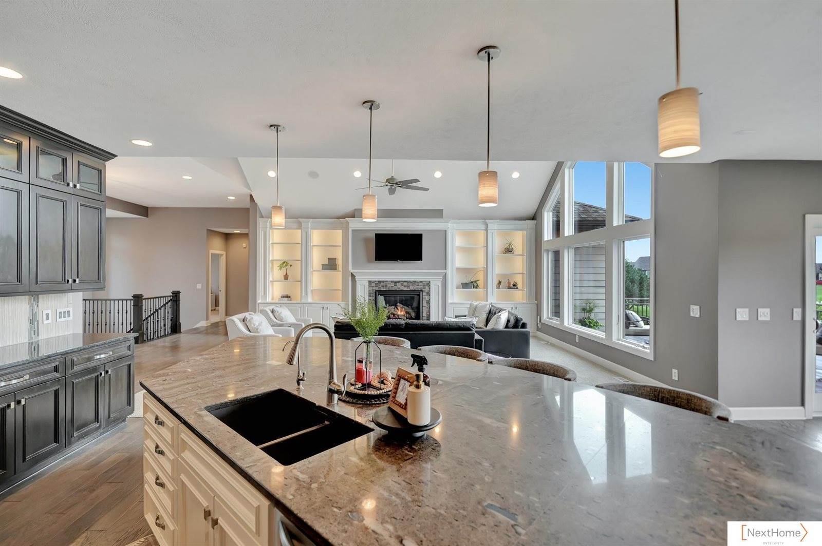 3211 West Covered Bridge Drive, Lincoln, NE 68523