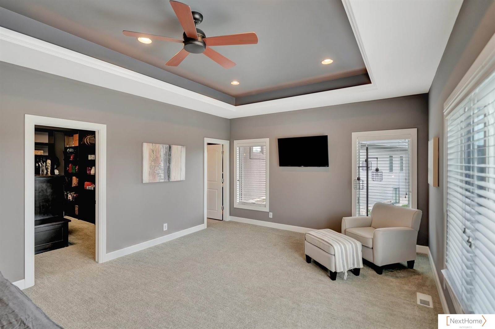 3211 West Covered Bridge Drive, Lincoln, NE 68523