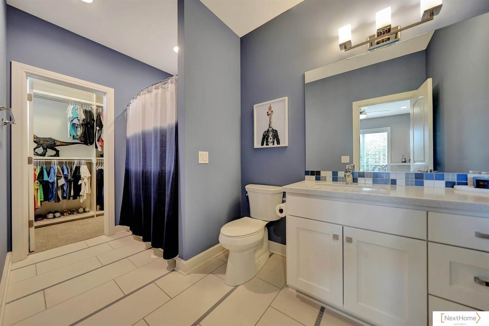 3211 West Covered Bridge Drive, Lincoln, NE 68523