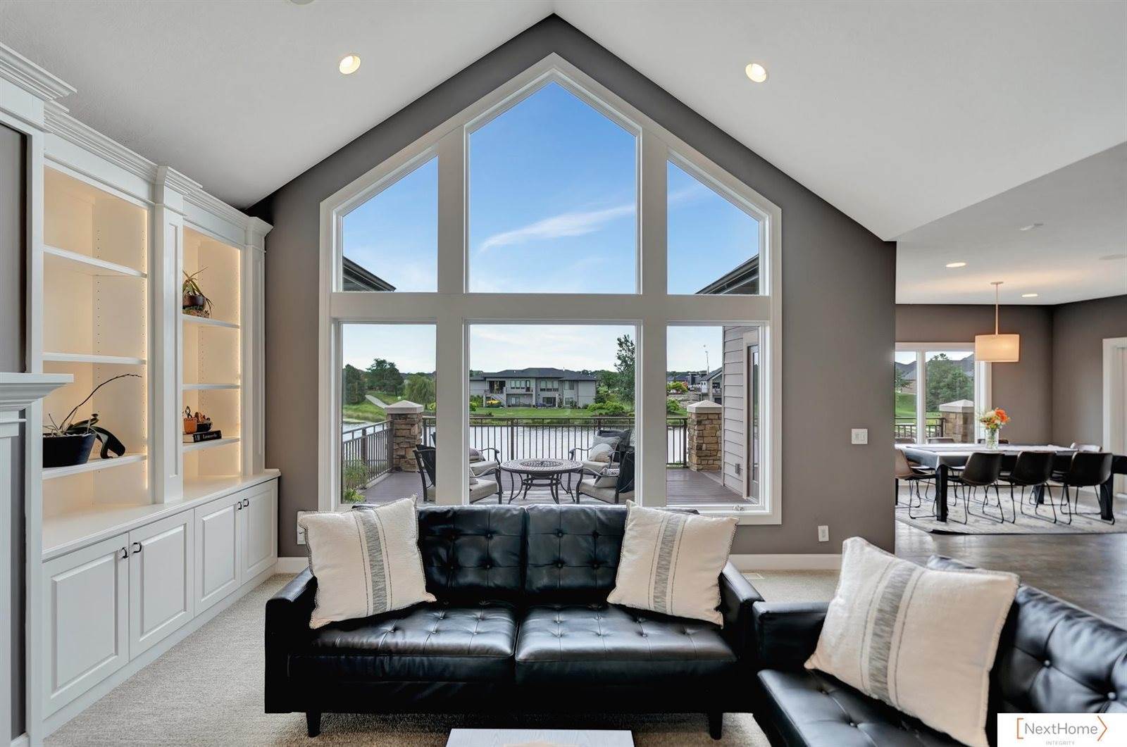 3211 West Covered Bridge Drive, Lincoln, NE 68523