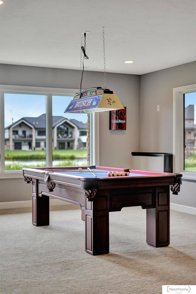 3211 West Covered Bridge Drive, Lincoln, NE 68523