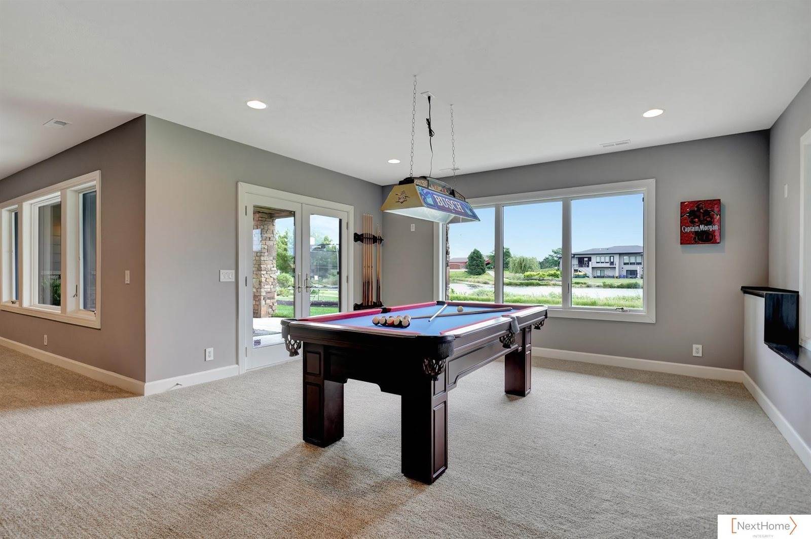 3211 West Covered Bridge Drive, Lincoln, NE 68523