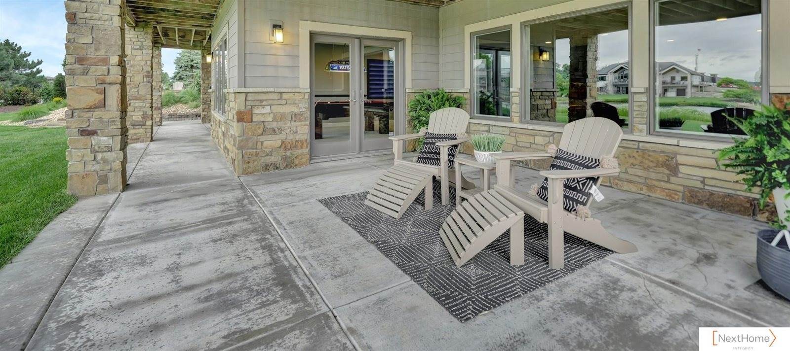 3211 West Covered Bridge Drive, Lincoln, NE 68523