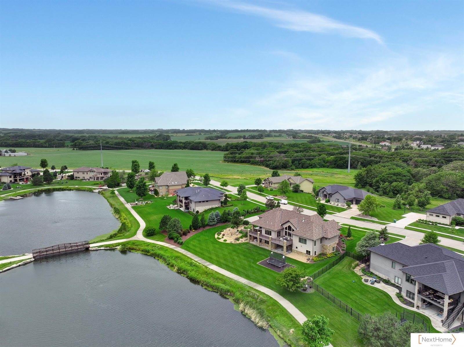 3211 West Covered Bridge Drive, Lincoln, NE 68523