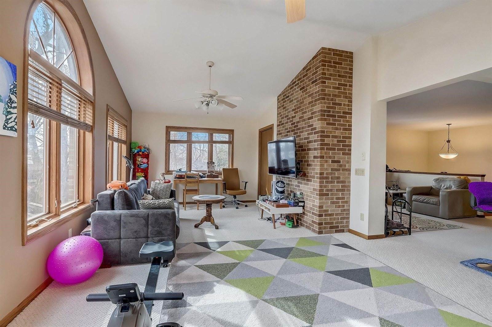 3333 Rocky Ledge, Madison, WI 53705