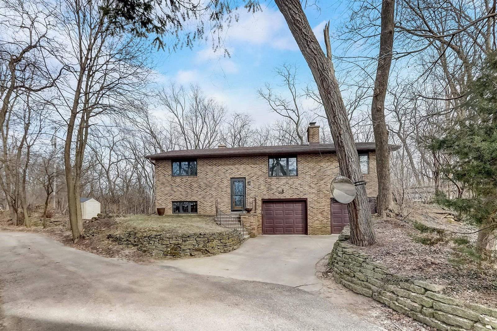 3333 Rocky Ledge, Madison, WI 53705