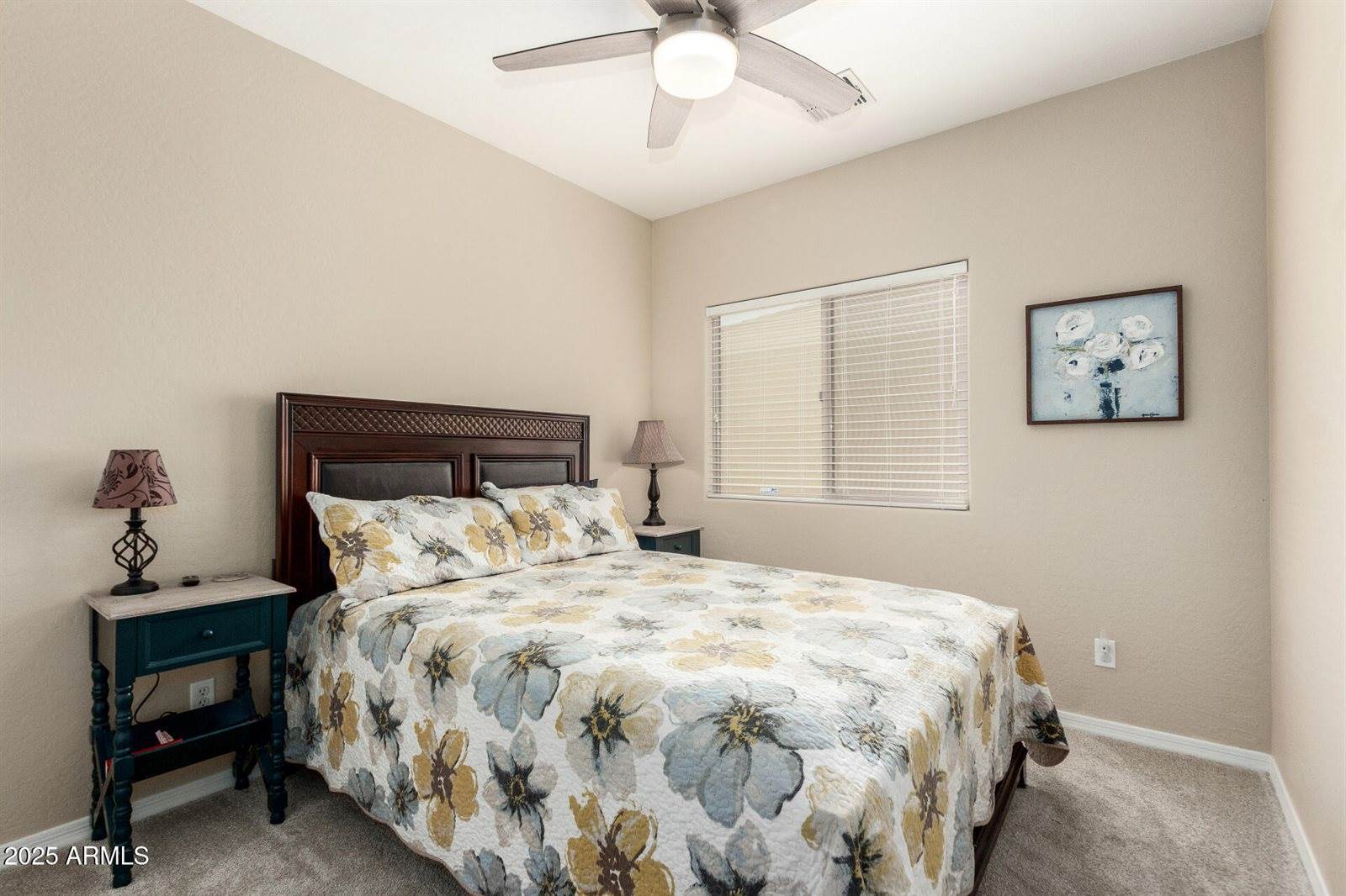 4610 South Hassett Circle, Mesa, AZ 85212