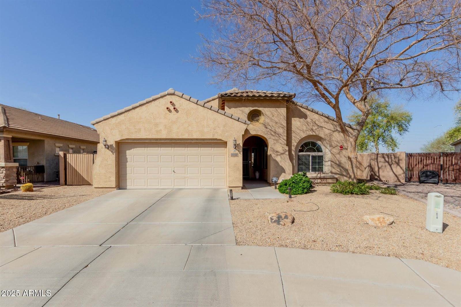 4610 South Hassett Circle, Mesa, AZ 85212