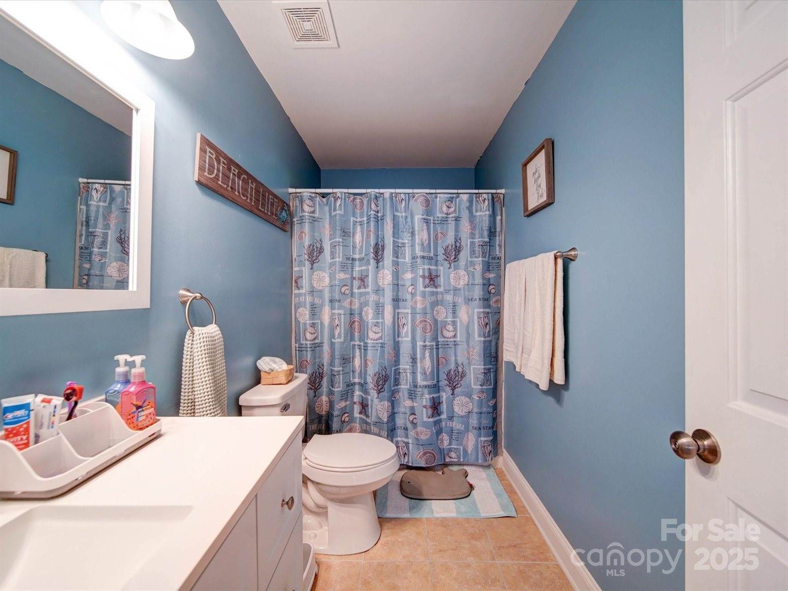 8509 Piccone Brook Lane, Charlotte, NC 28216