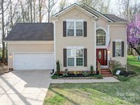 8509 Piccone Brook Lane, Charlotte, NC 28216