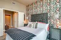 500 Throckmorton Street, Fort Worth, TX 76102