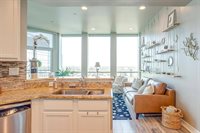 500 Throckmorton Street, Fort Worth, TX 76102