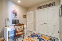 500 Throckmorton Street, Fort Worth, TX 76102