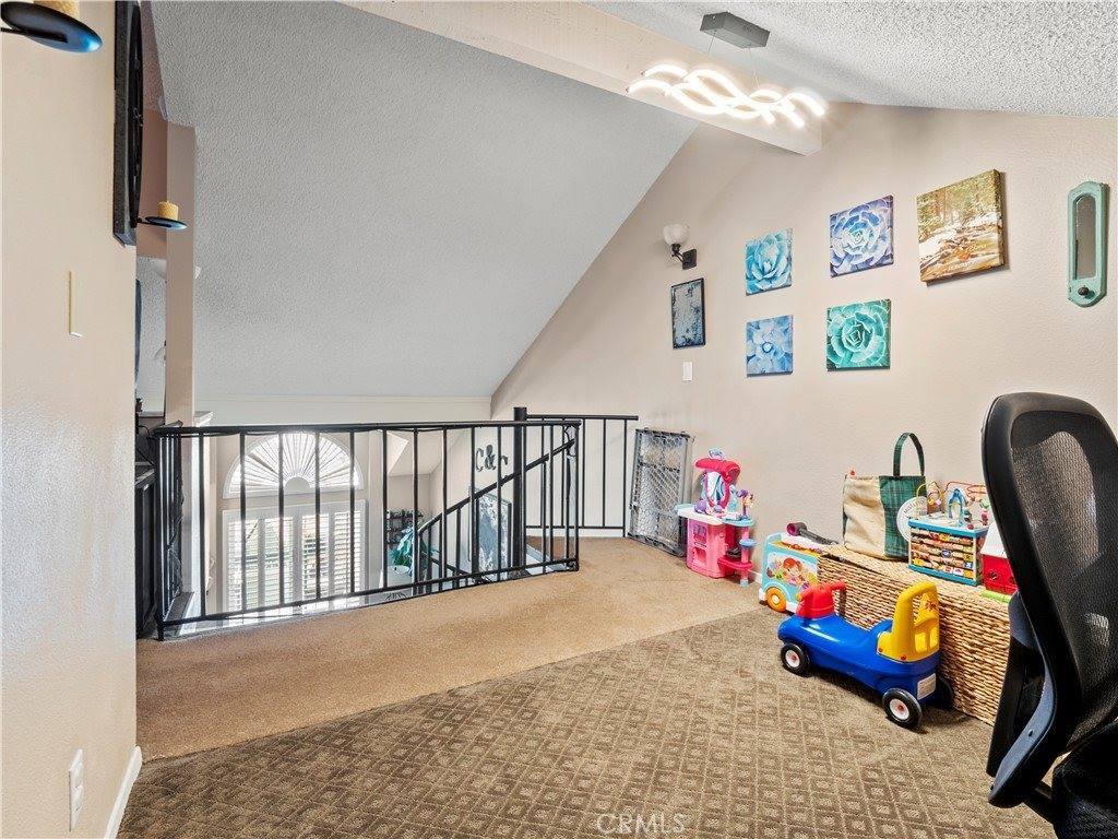 20345 Rue Crevier, Canyon Country, CA 91351