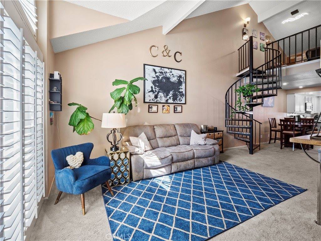 20345 Rue Crevier, Canyon Country, CA 91351