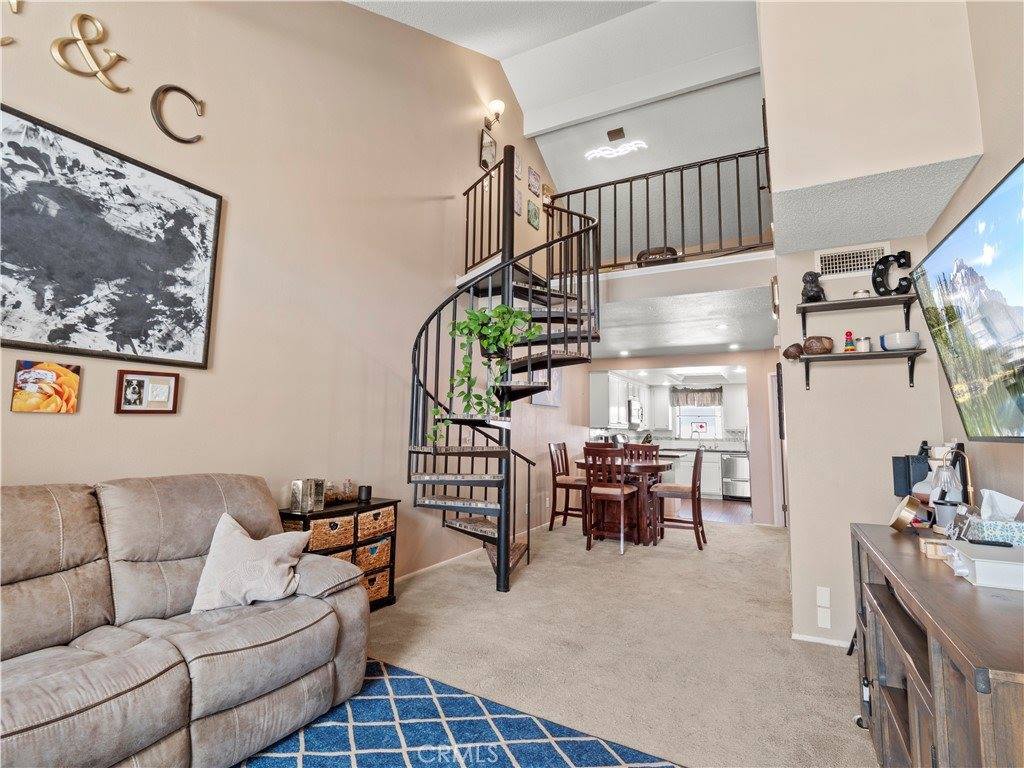 20345 Rue Crevier, Canyon Country, CA 91351