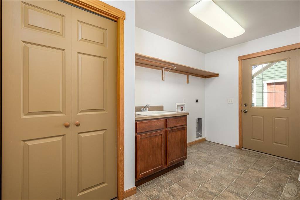 845 Avenue E, Billings, MT 59102