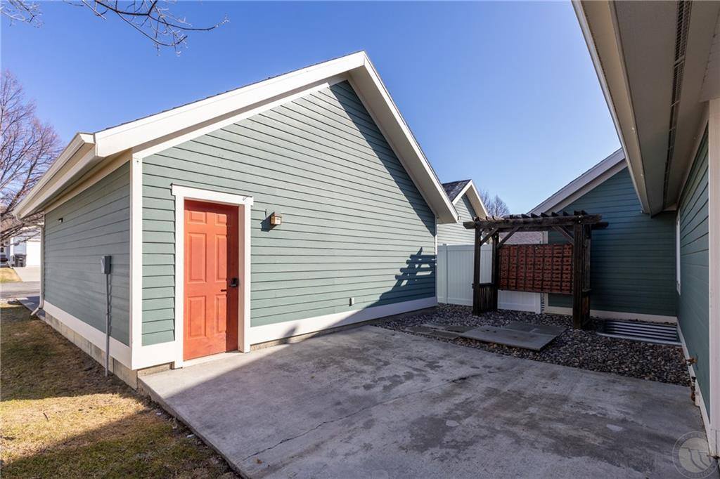 845 Avenue E, Billings, MT 59102