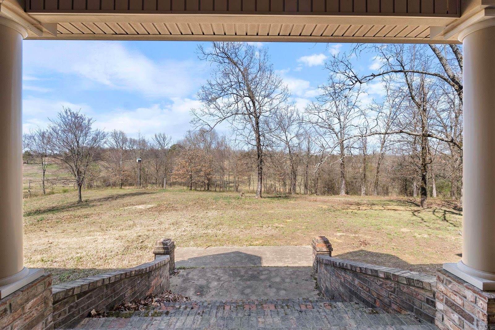 11 Hoggard Lane, Enola, AR 72047