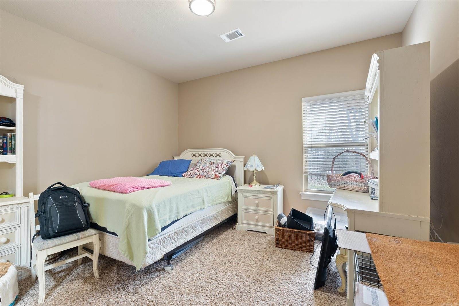 11 Hoggard Lane, Enola, AR 72047