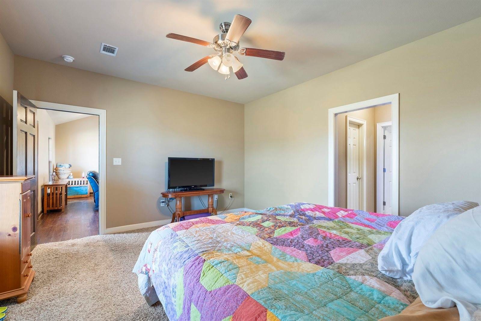 11 Hoggard Lane, Enola, AR 72047