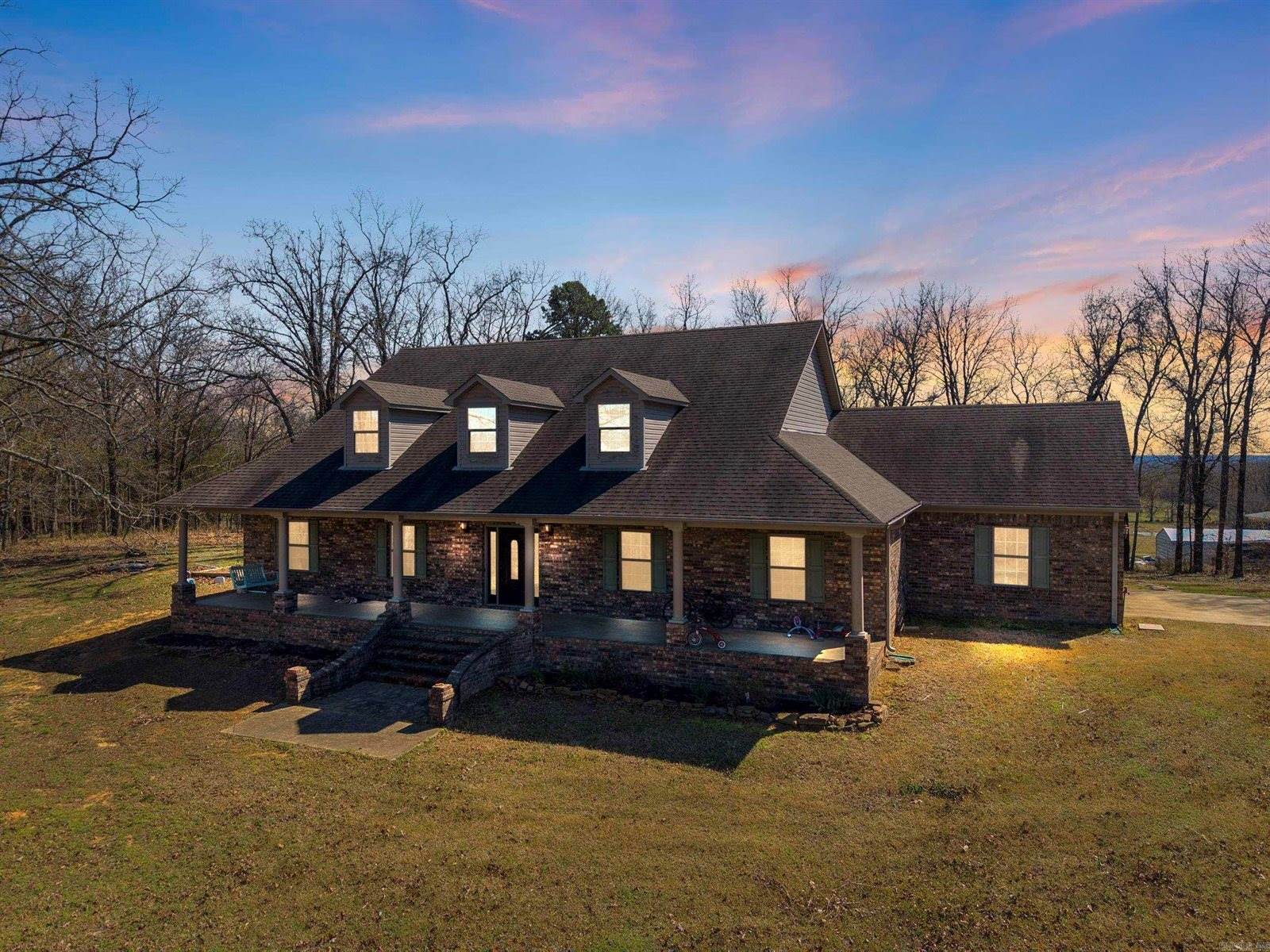 11 Hoggard Lane, Enola, AR 72047