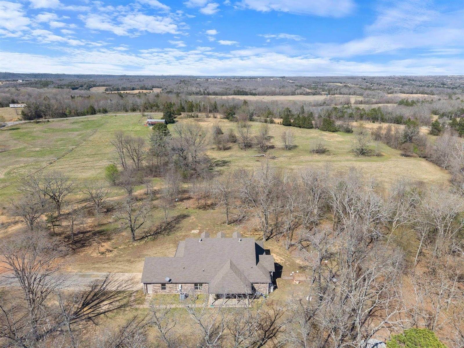 11 Hoggard Lane, Enola, AR 72047