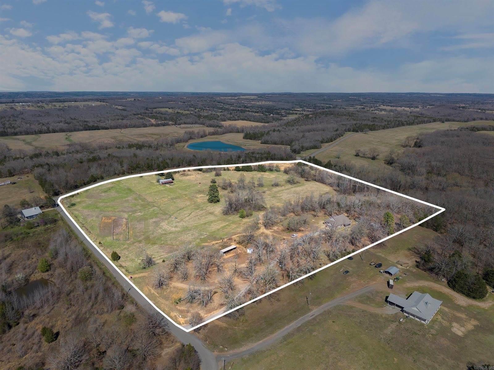 11 Hoggard Lane, Enola, AR 72047