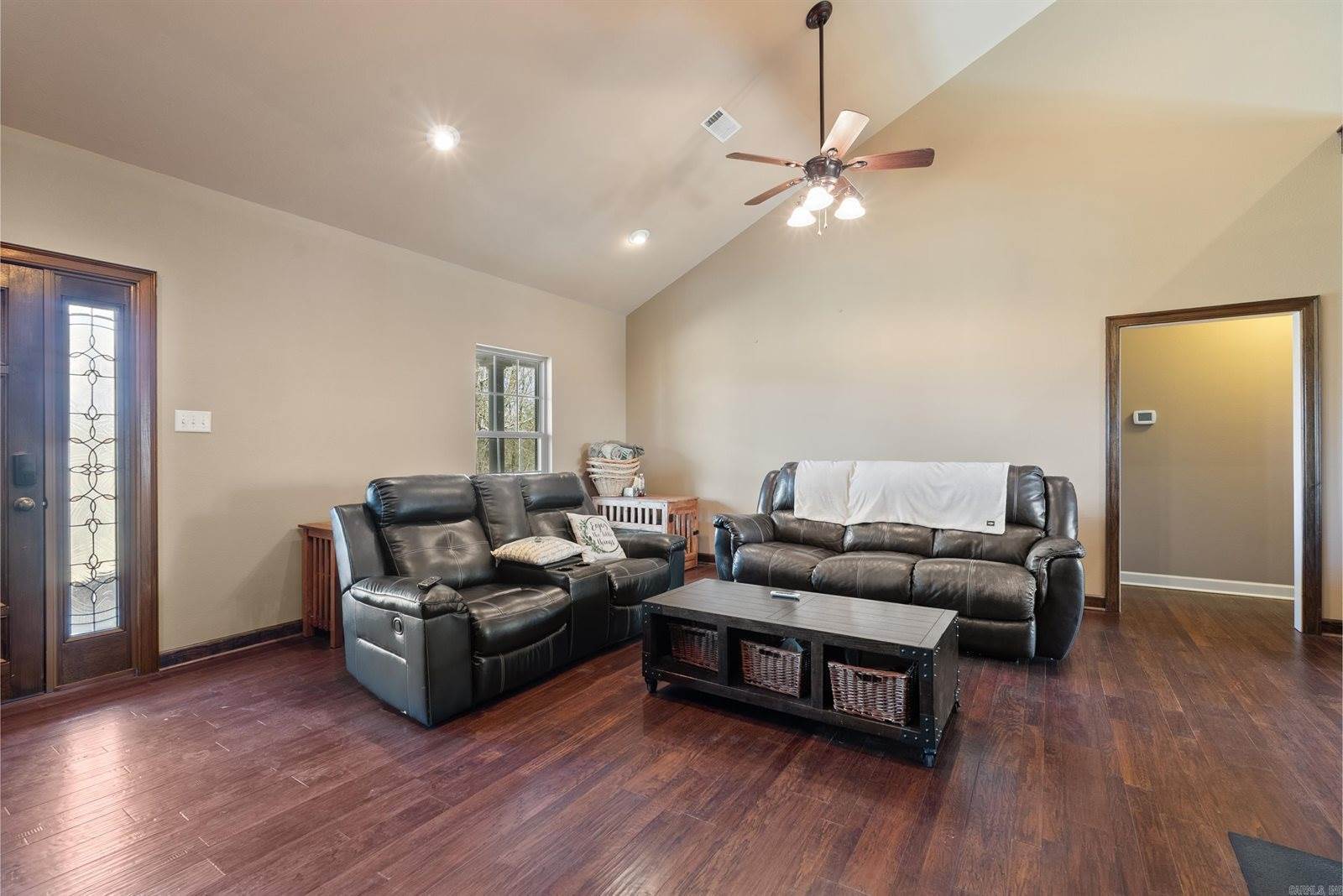 11 Hoggard Lane, Enola, AR 72047